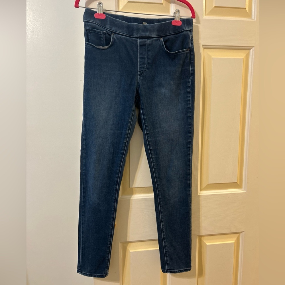 Levi's Dark Blue shaping legging 
for Women size 29” x 28”